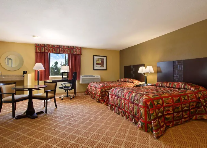 Super 8 By Wyndham Motel 2*