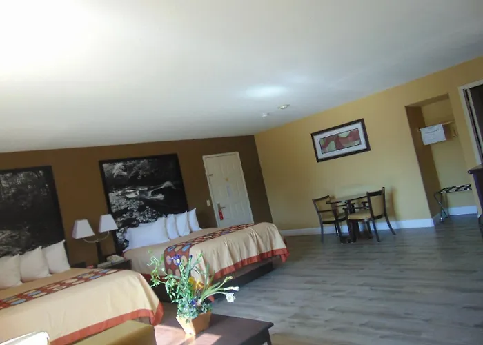 Super 8 By Wyndham