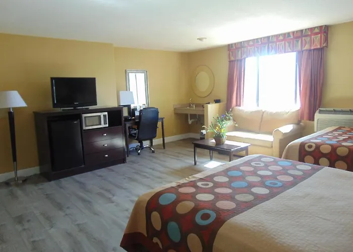 Motel Super 8 By Wyndham 2*